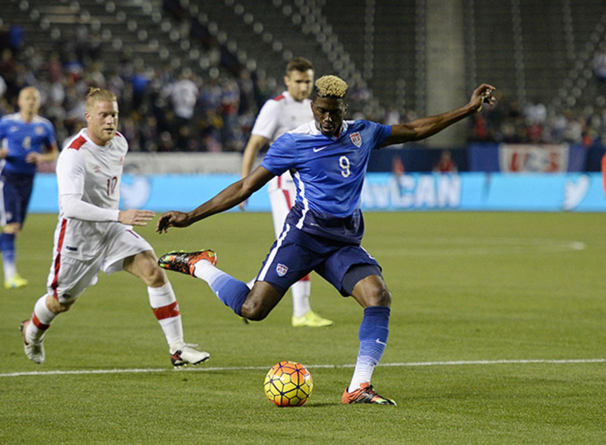 gyasi-zardes-training-shot.jpg